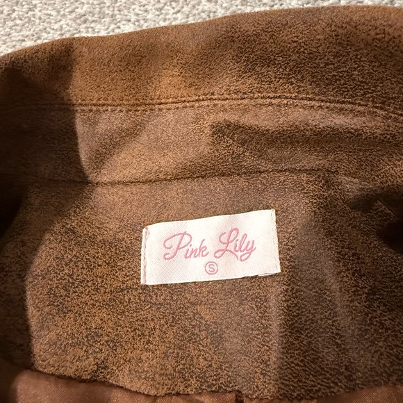 Pink Lily Cropped Brown Faux Leather Moto Jacket - Picture 5 of 5